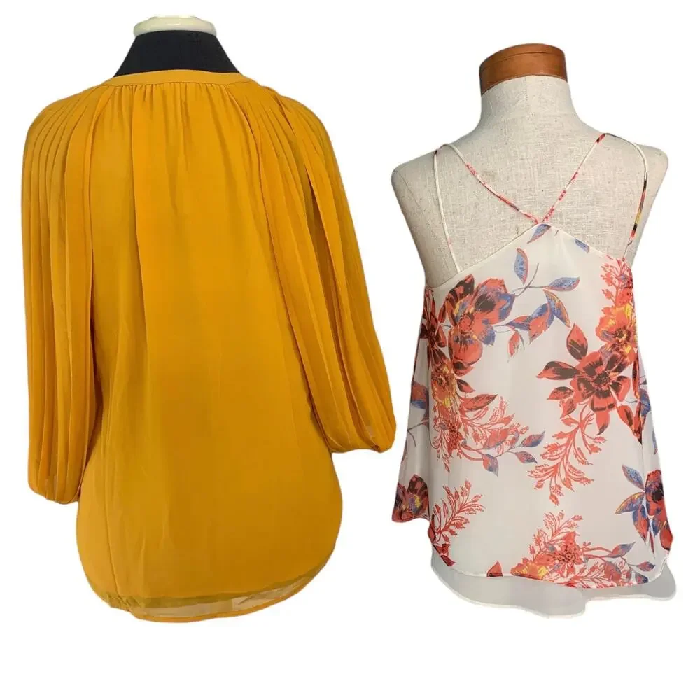 Bundle of 4‎ tops -Women’s Size Small Work Wear Casual Tops Skull Floral Print - Picture 2 of 14